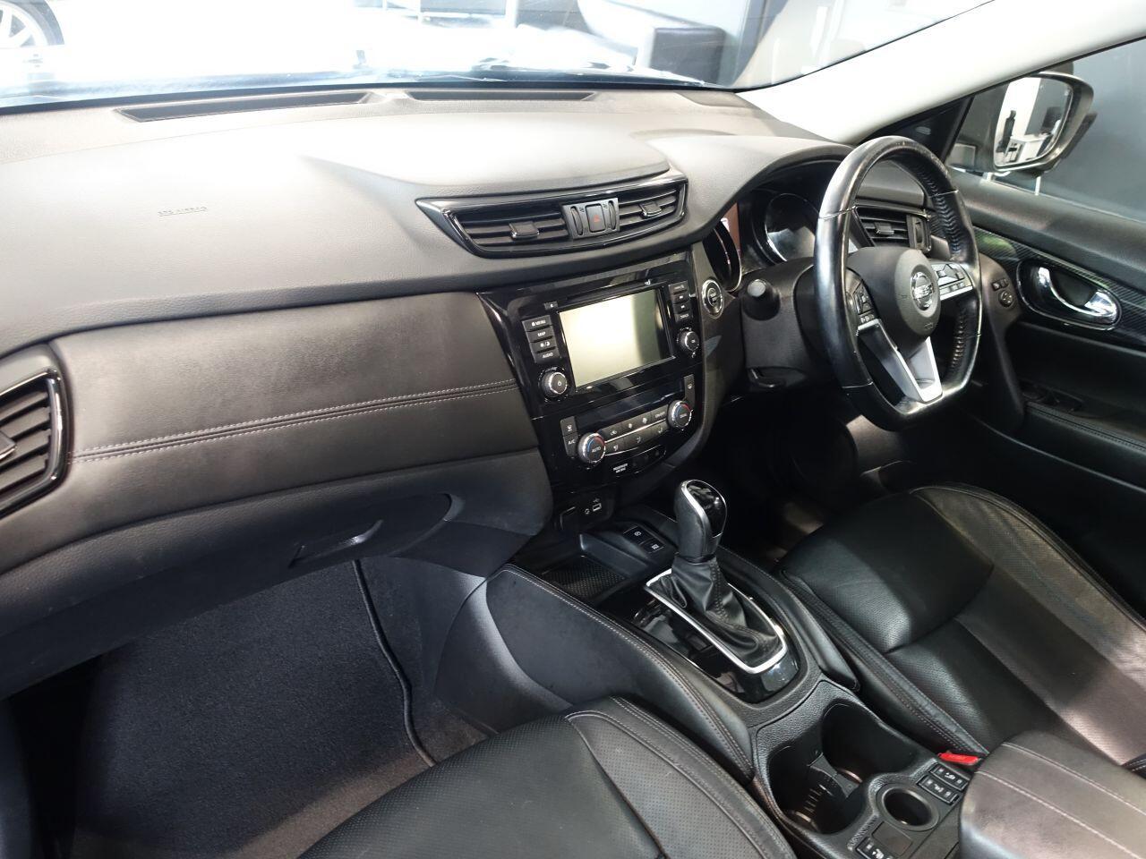 Nissan X-Trail - Image 12