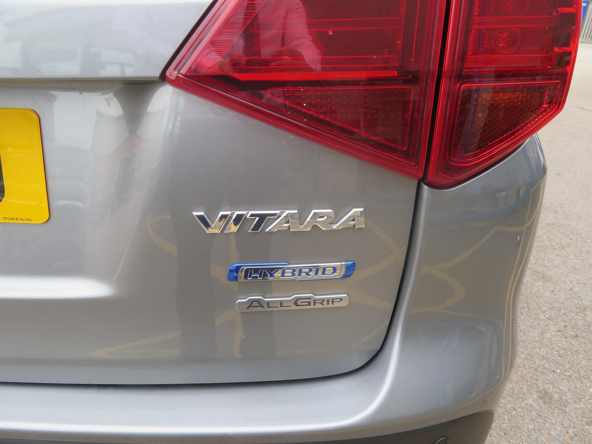 Suzuki Vitara - Image 13