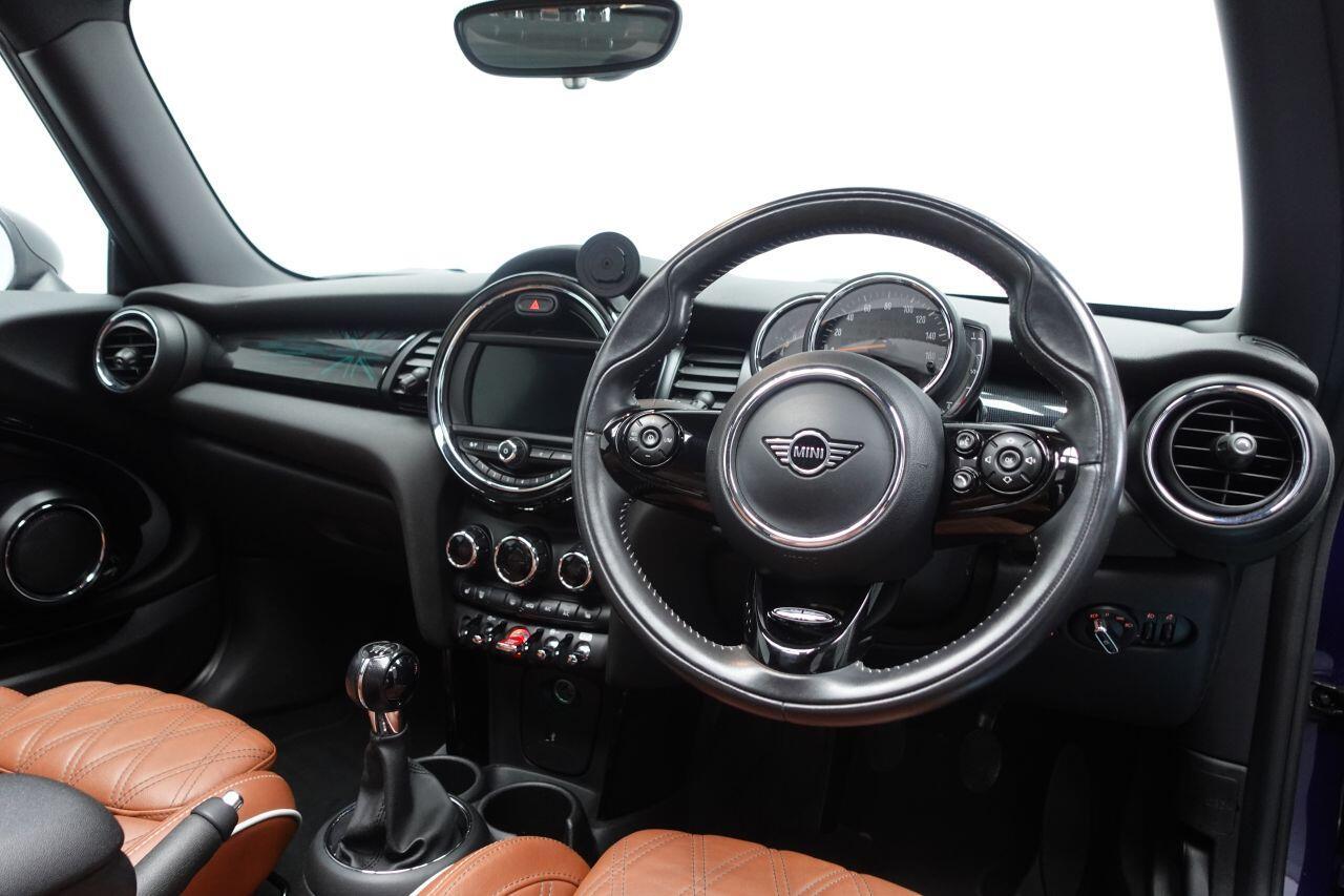 MINI Hatch - Image 15