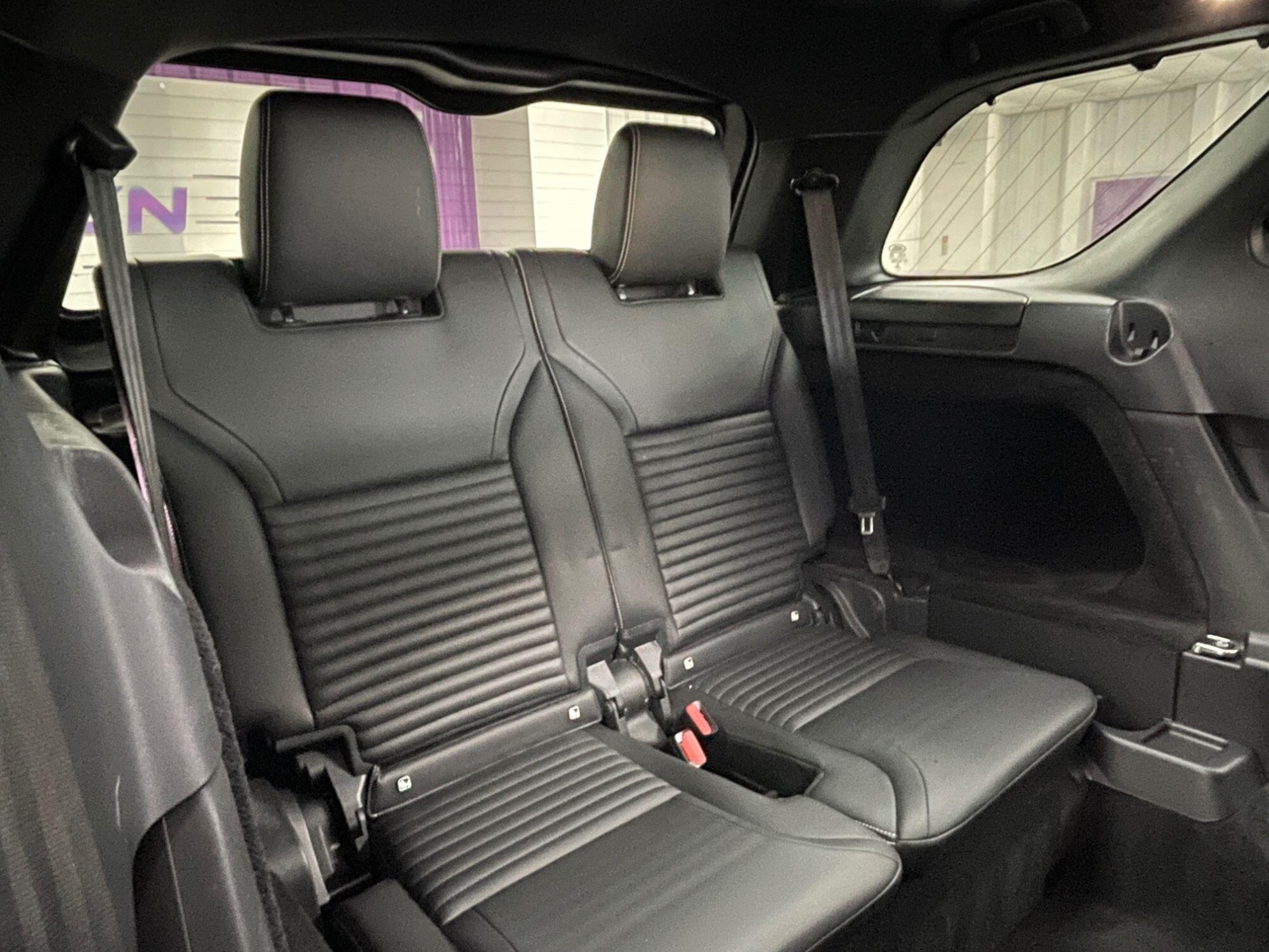 Land Rover Discovery - Image 30