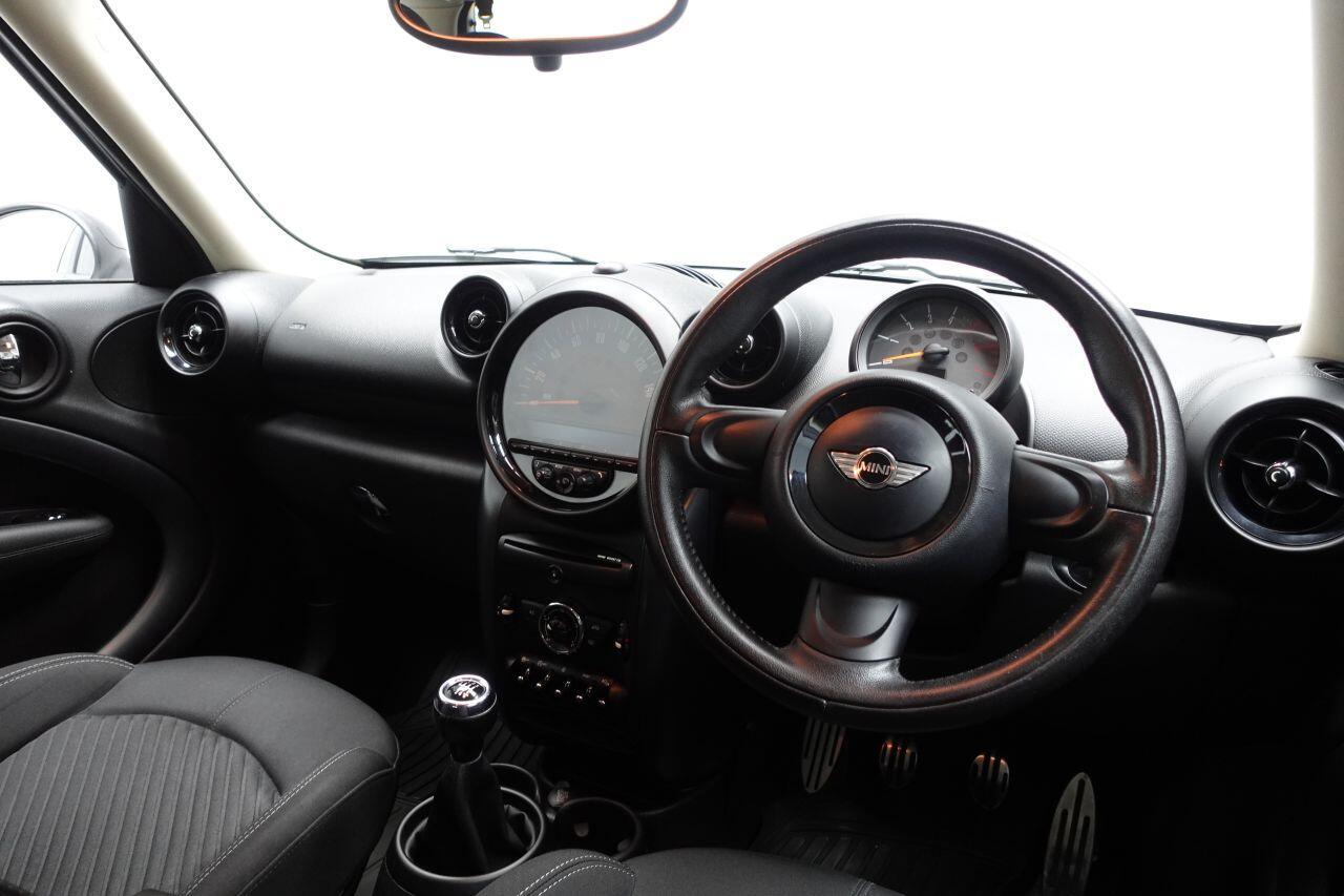 MINI Countryman - Image 16