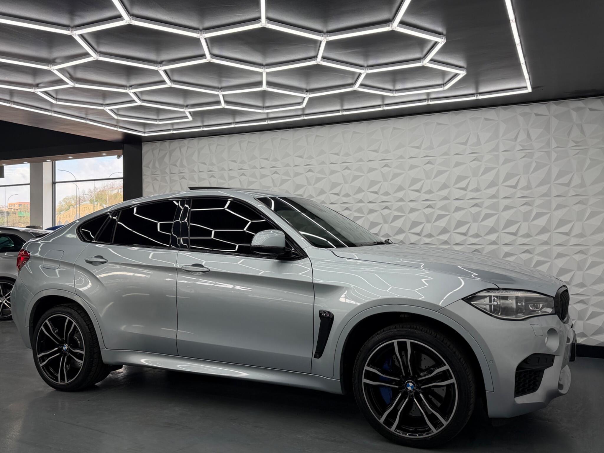 BMW X6 M - Image 10