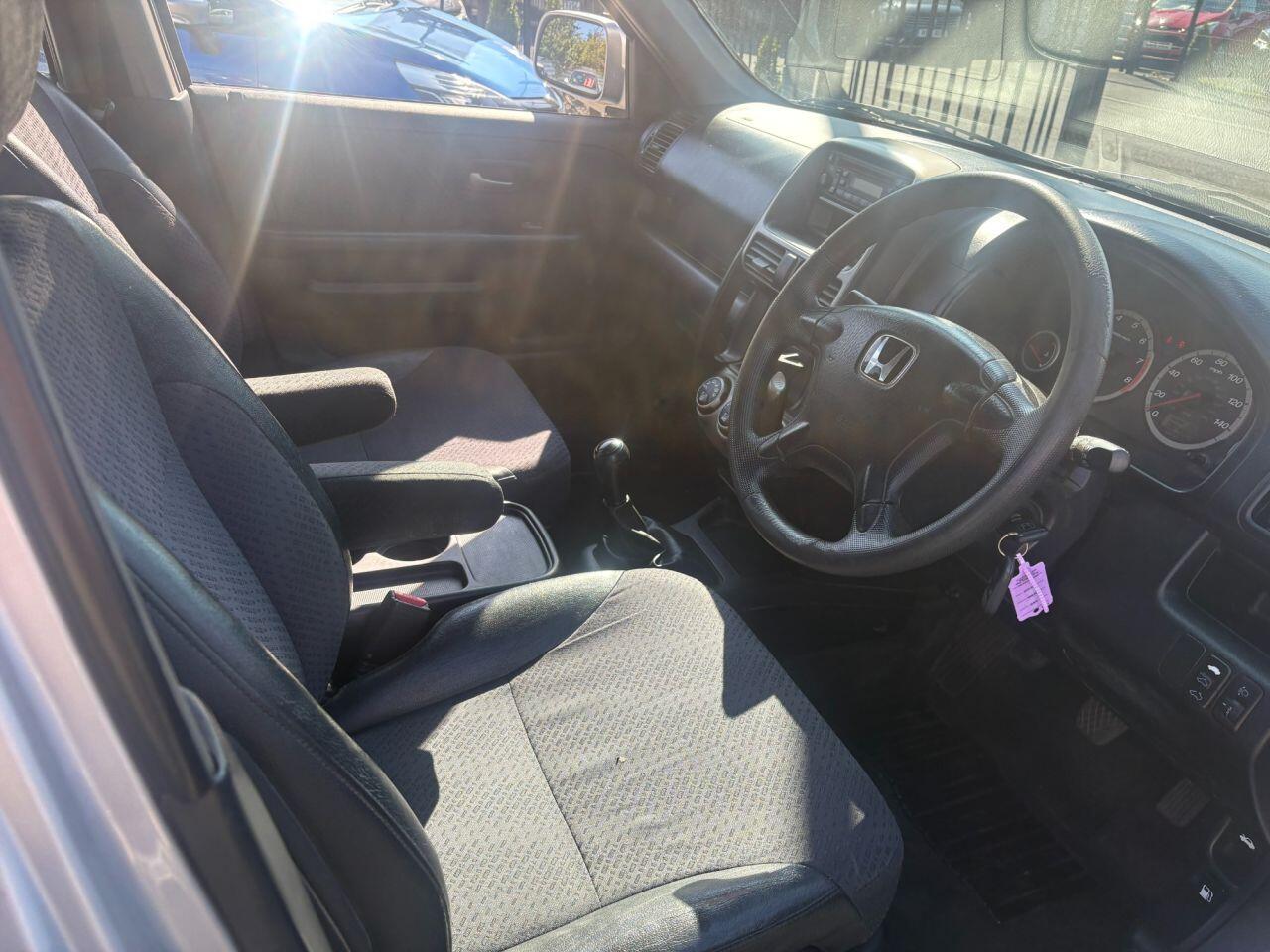 Honda CR-V - Image 8