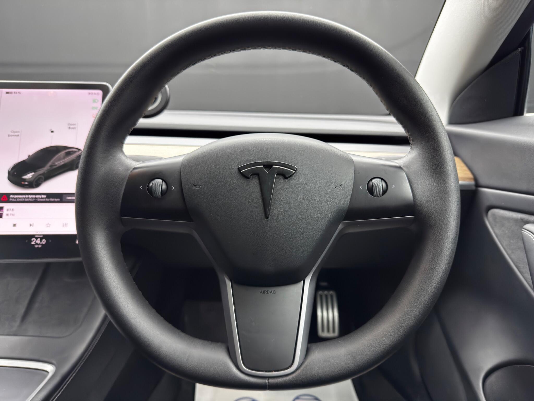 Tesla Model 3 - Image 19