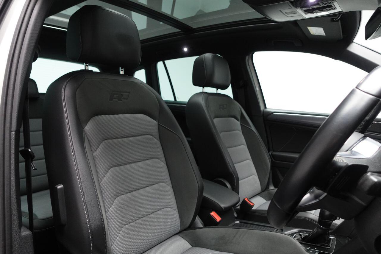 Volkswagen Tiguan - Image 27