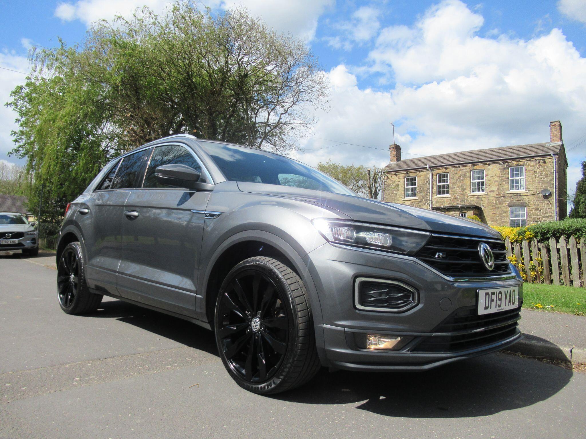 Volkswagen T-Roc - Image 2