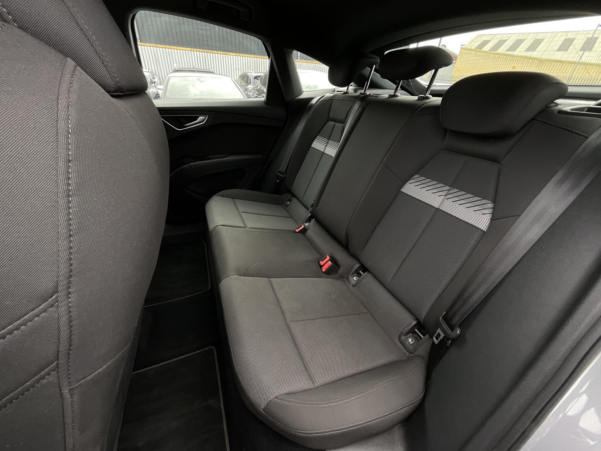 Audi Q4 E-Tron - Image 4