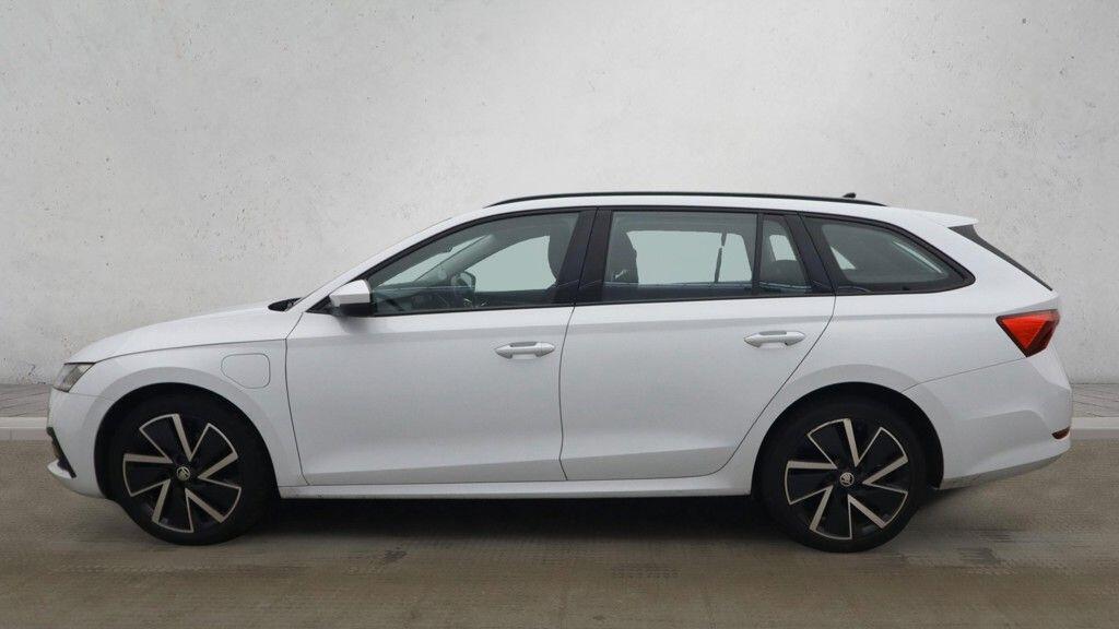 Skoda Octavia - Image 9