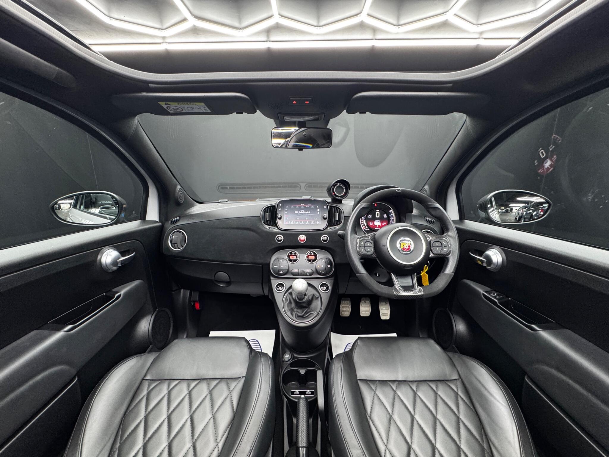 Abarth 695C - Image 16