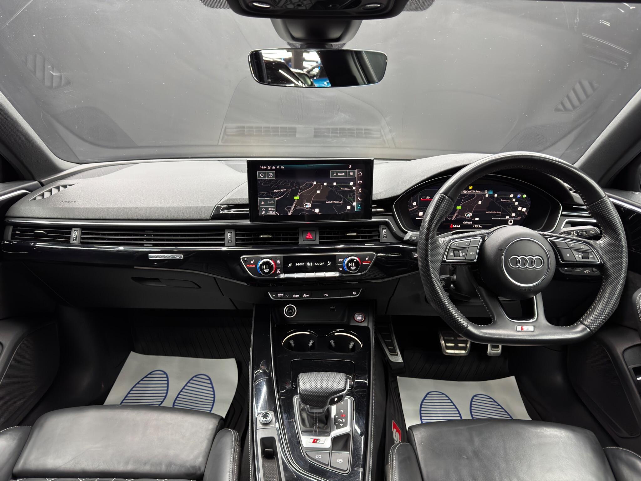 Audi S4 Avant - Image 10