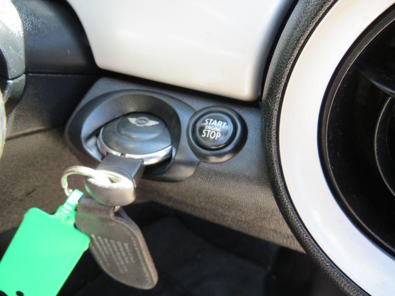 MINI Hatch - Image 21