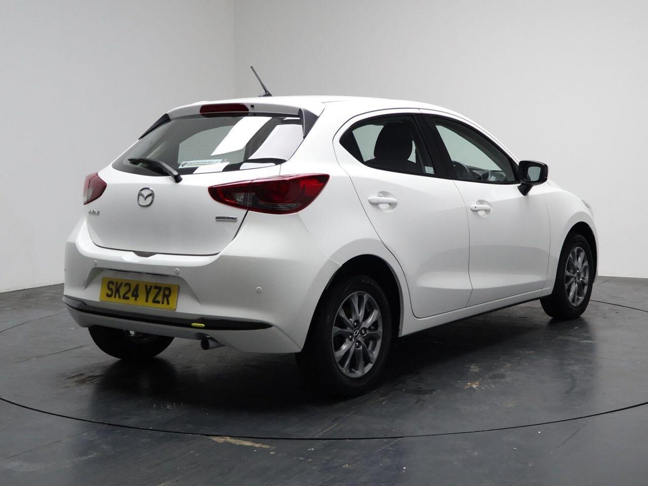Mazda MAZDA2 - Image 12