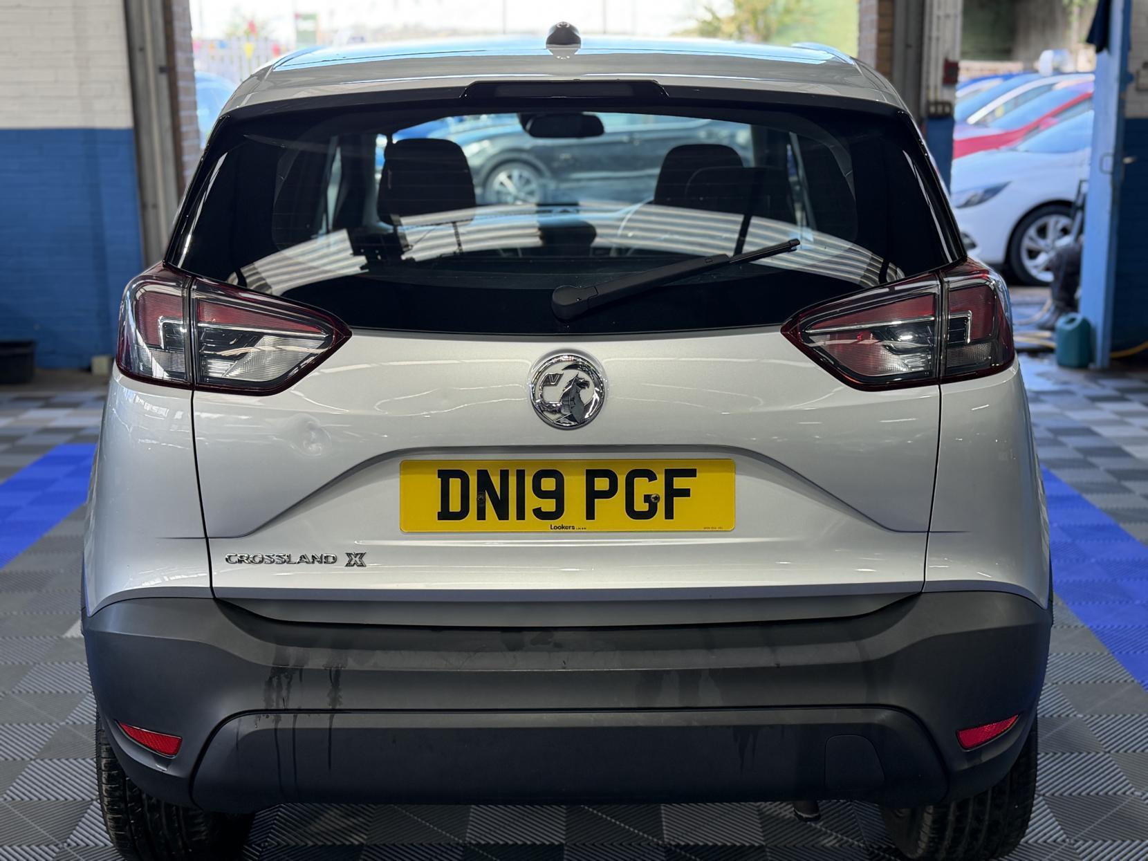 Vauxhall Crossland X - Image 6