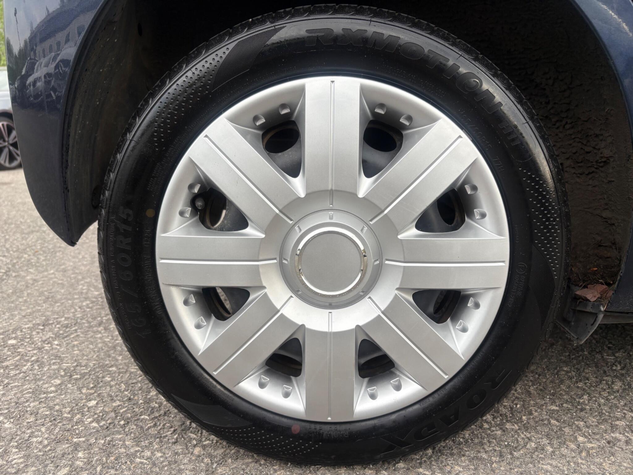 Toyota Aygo - Image 27