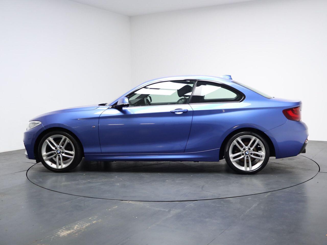 BMW 2 Series - Image 8