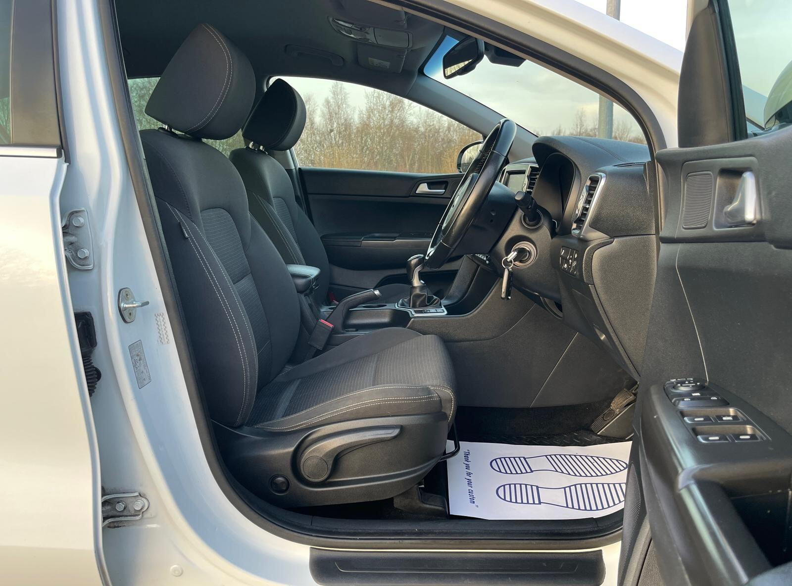 Kia Sportage - Image 19