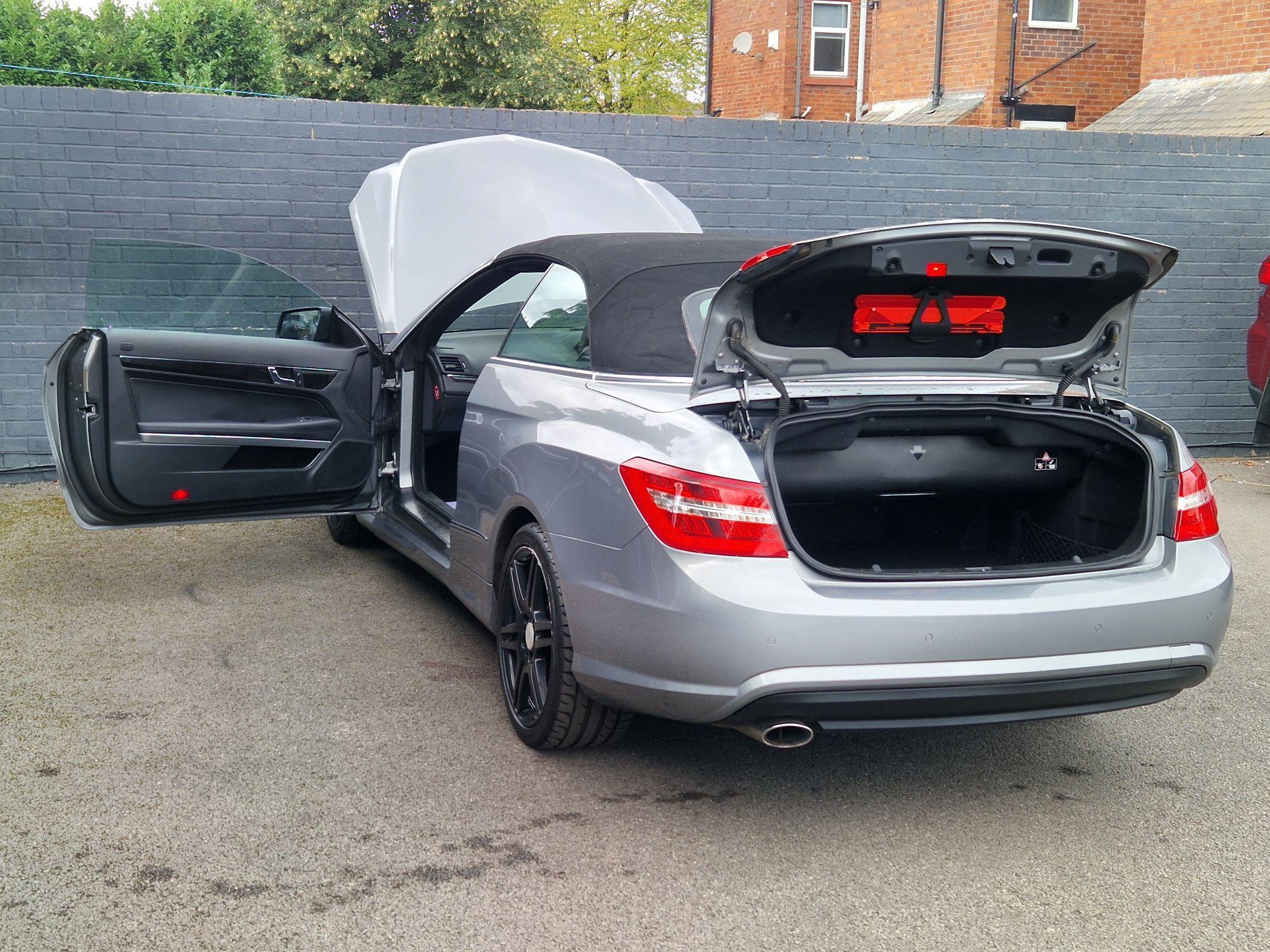 Mercedes E Class - Image 24