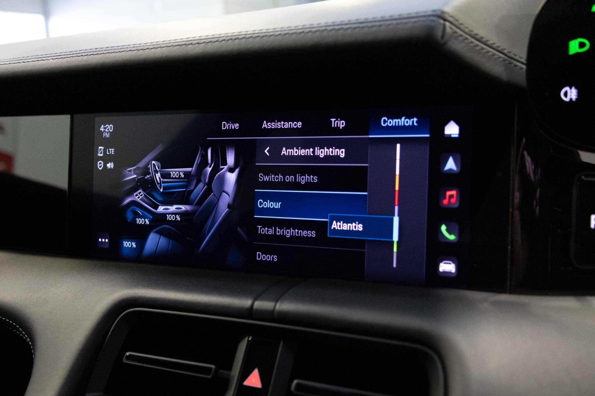 Porsche Taycan - Image 34