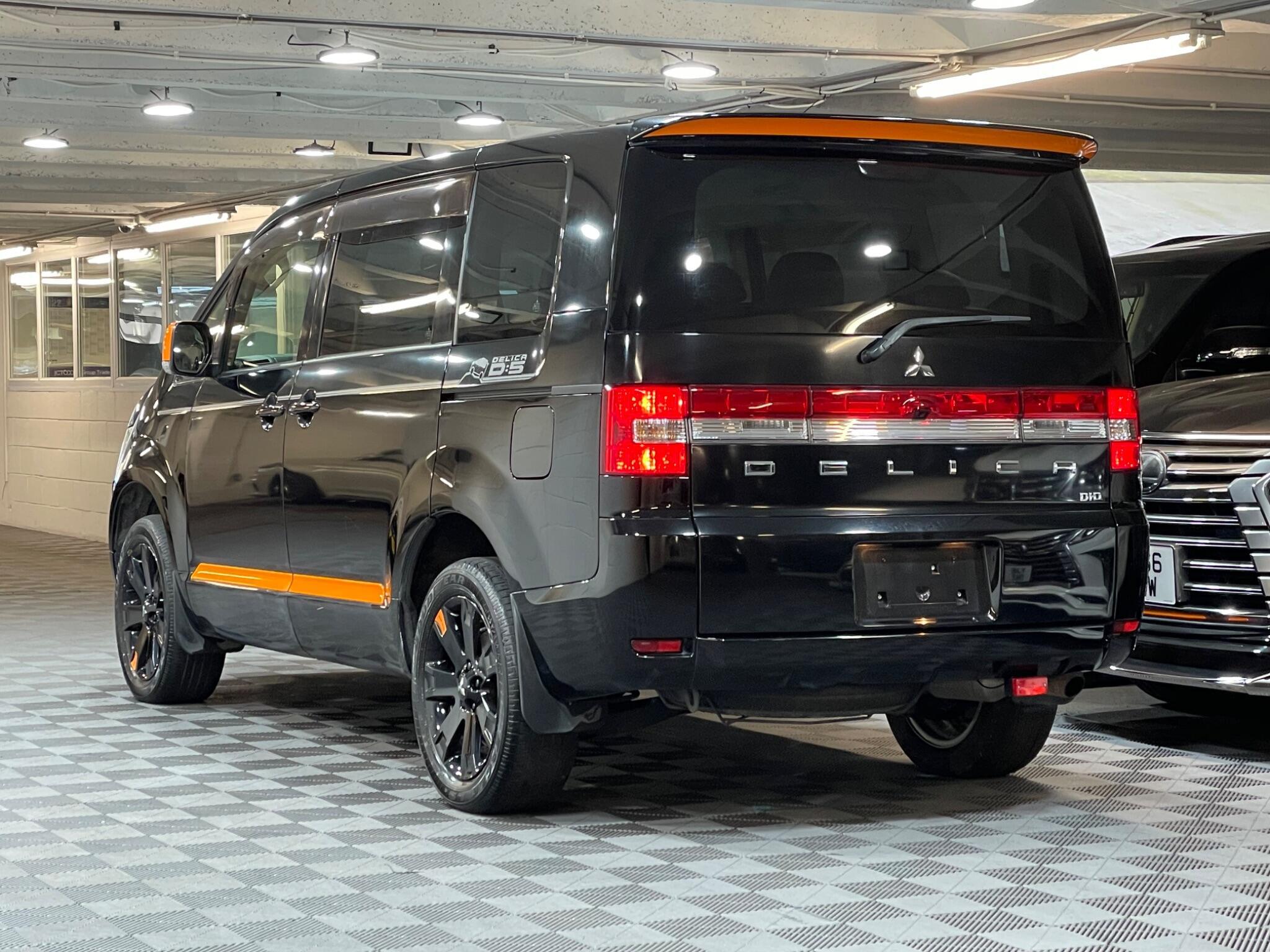 Mitsubishi Delica - Image 3