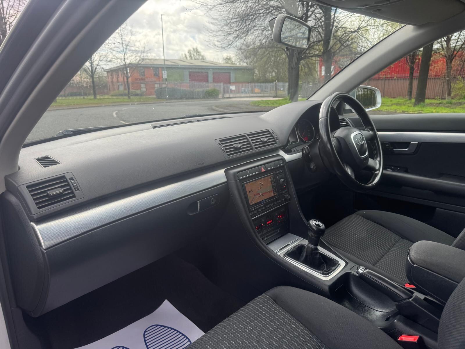 Audi A4 Avant - Image 16