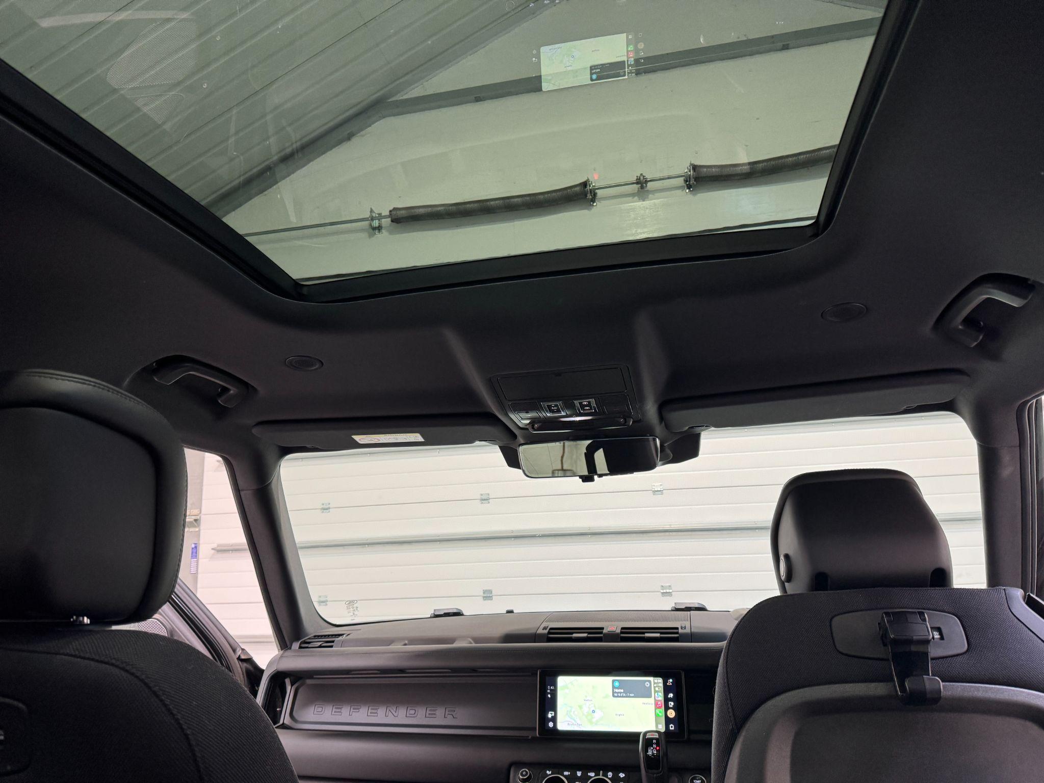 Land Rover Defender 90 - Image 42