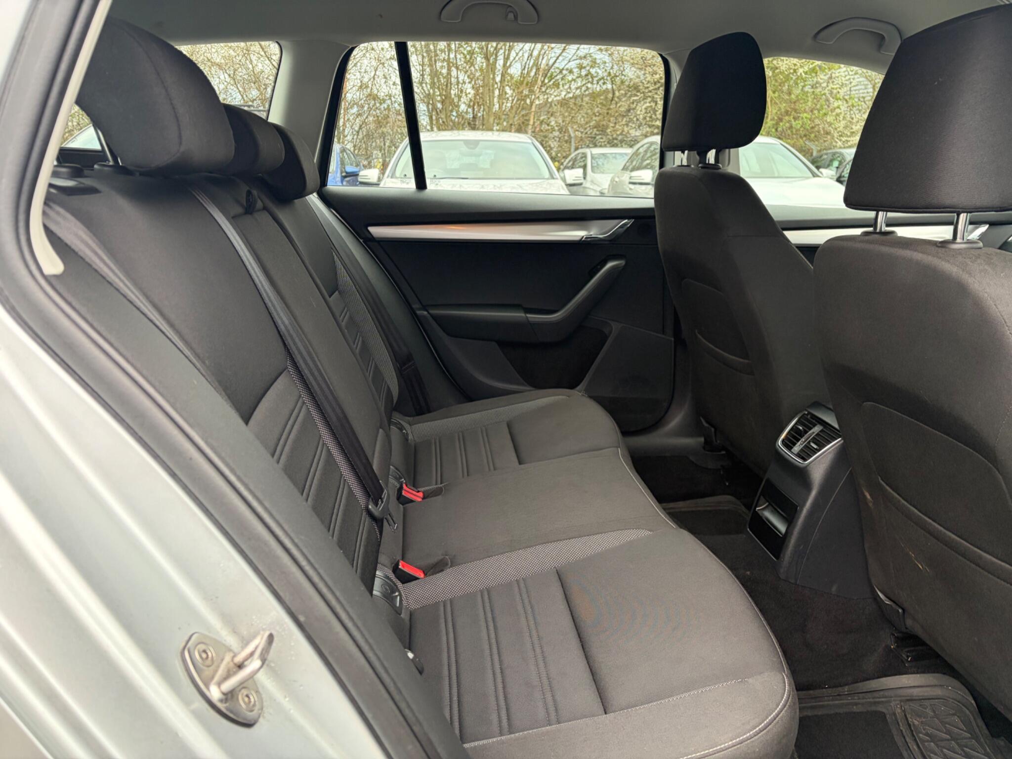 Skoda Octavia - Image 19