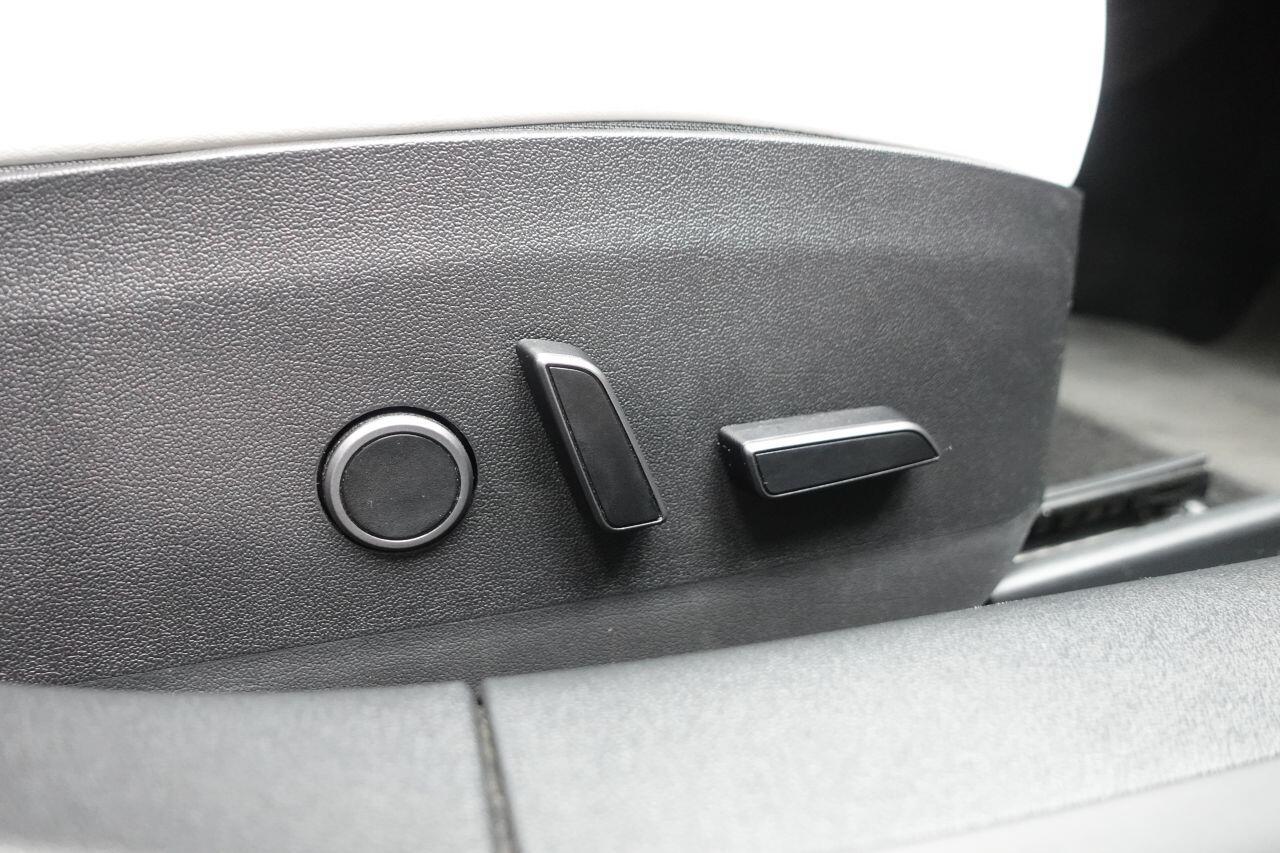 Tesla Model 3 - Image 20