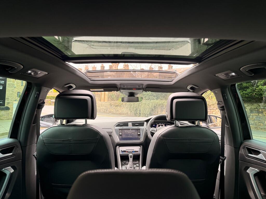 Volkswagen Tiguan - Image 32