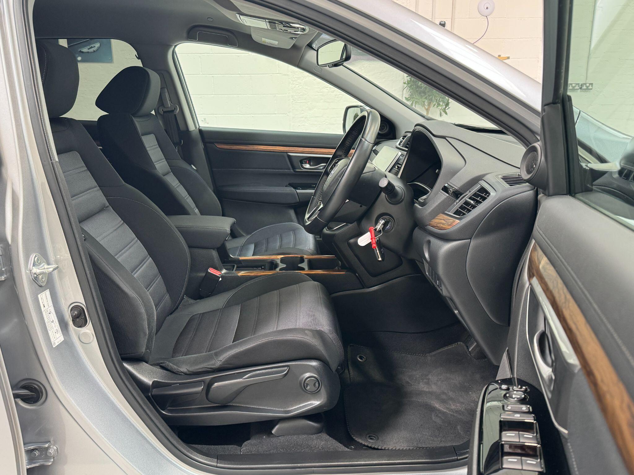 Honda CR-V - Image 19