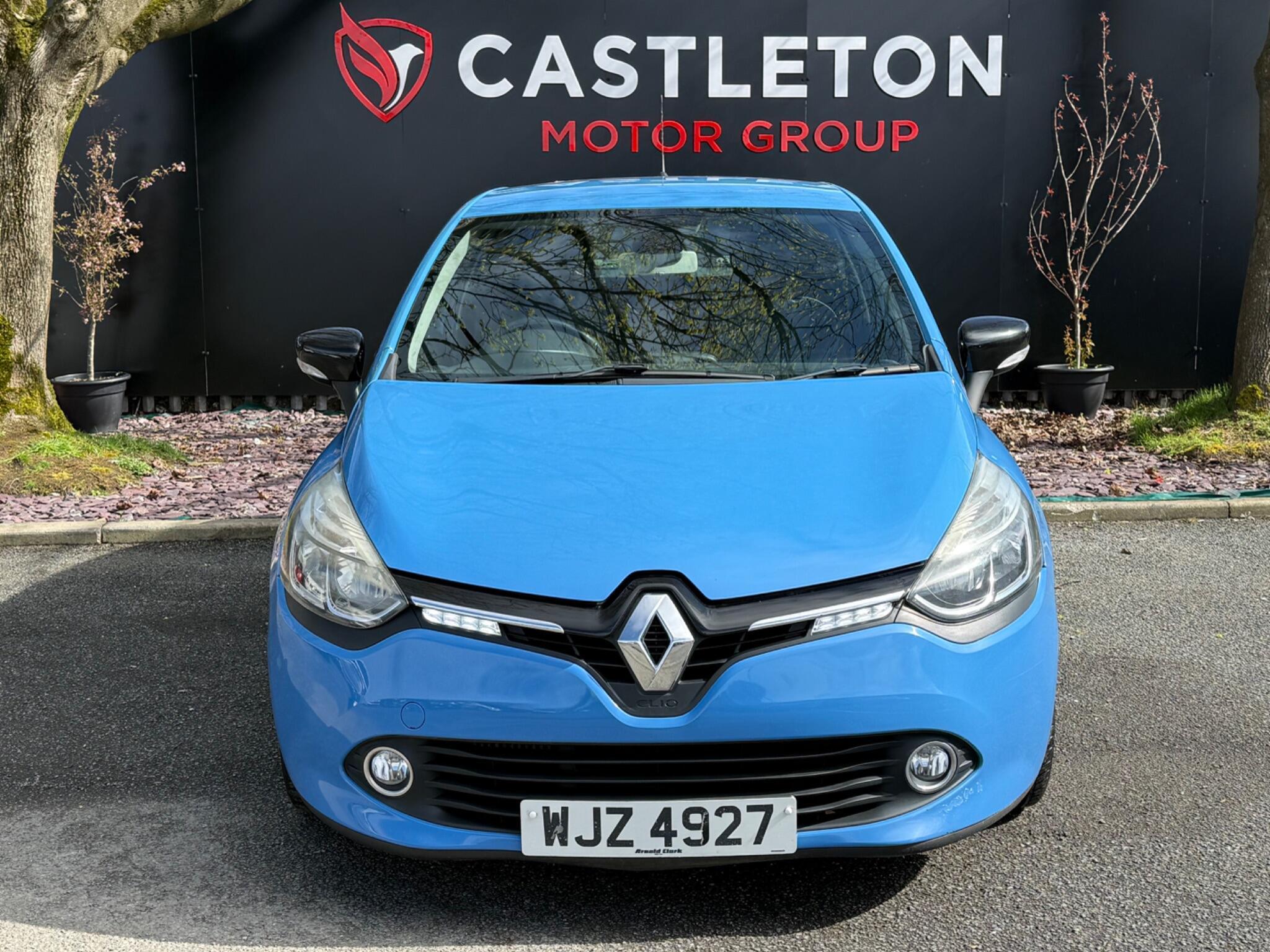 Renault Clio - Image 2