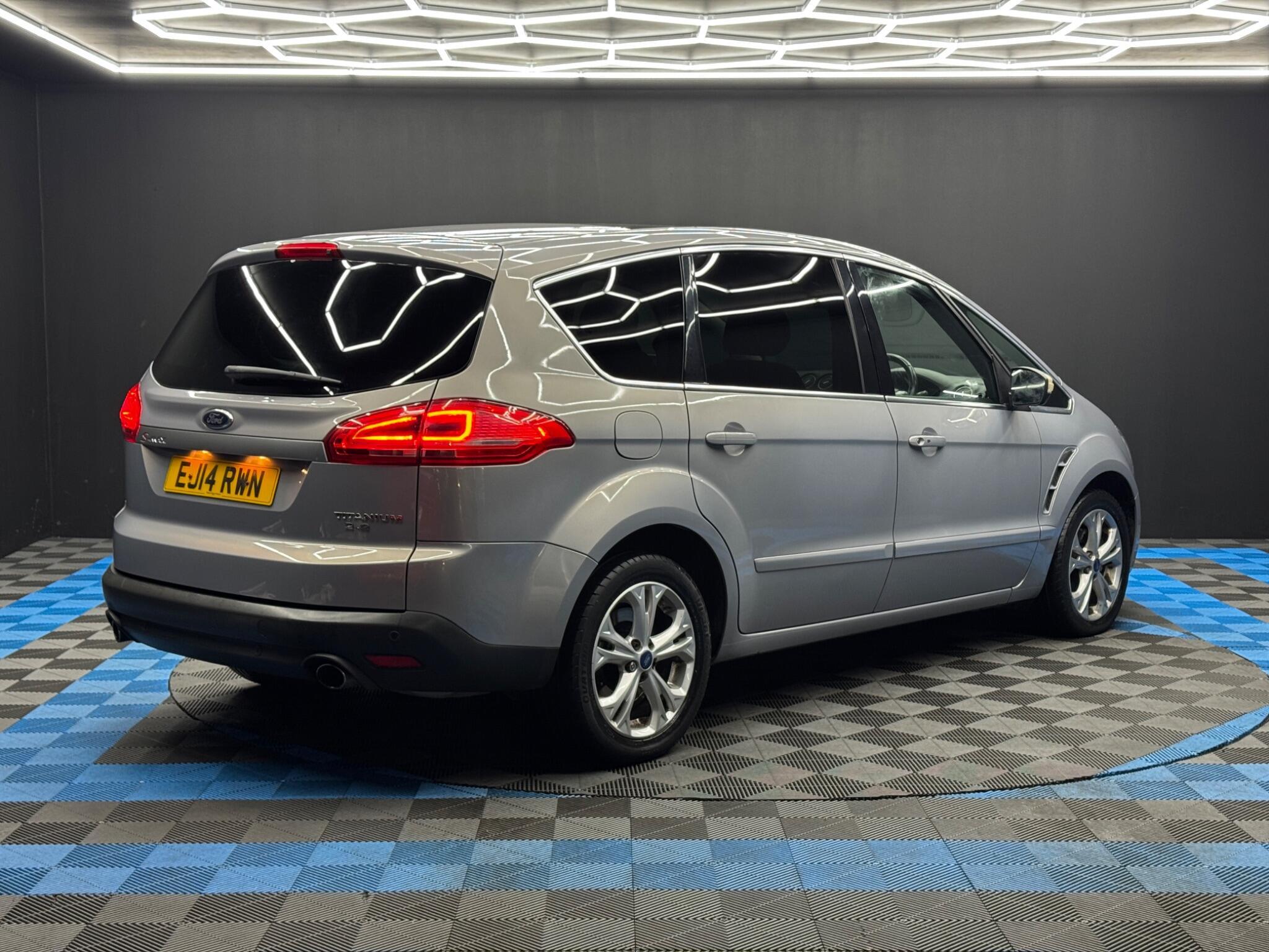 Ford S-MAX - Image 5