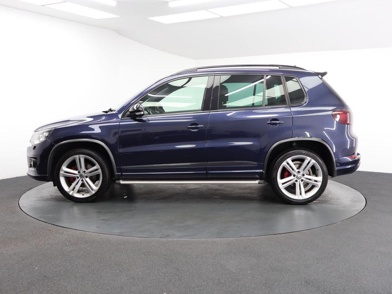 Volkswagen Tiguan - Image 8