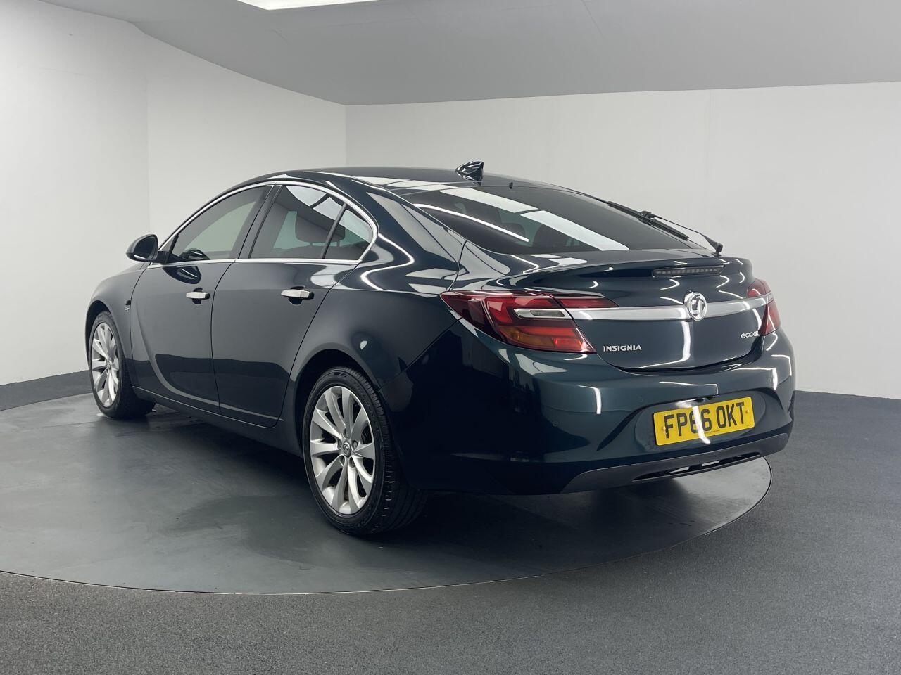 Vauxhall Insignia - Image 7