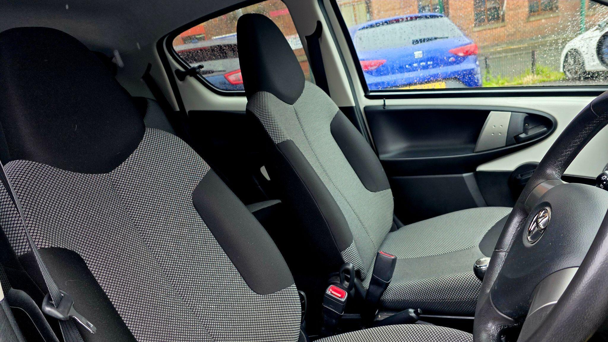 Toyota Aygo - Image 12