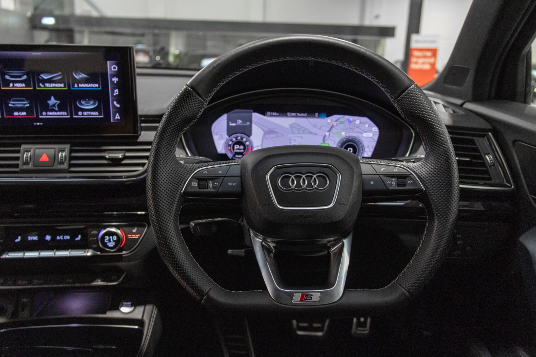 Audi Q5 - Image 15