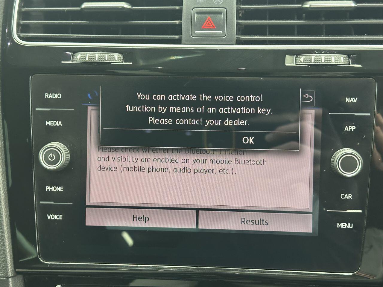 Volkswagen Golf - Image 37