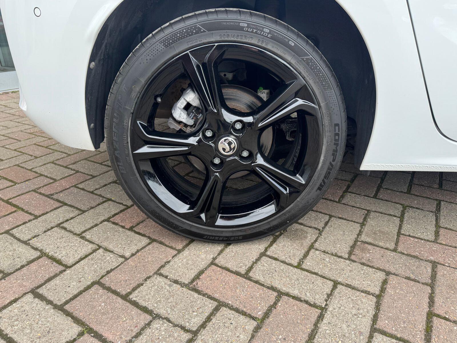 Vauxhall Corsa - Image 15