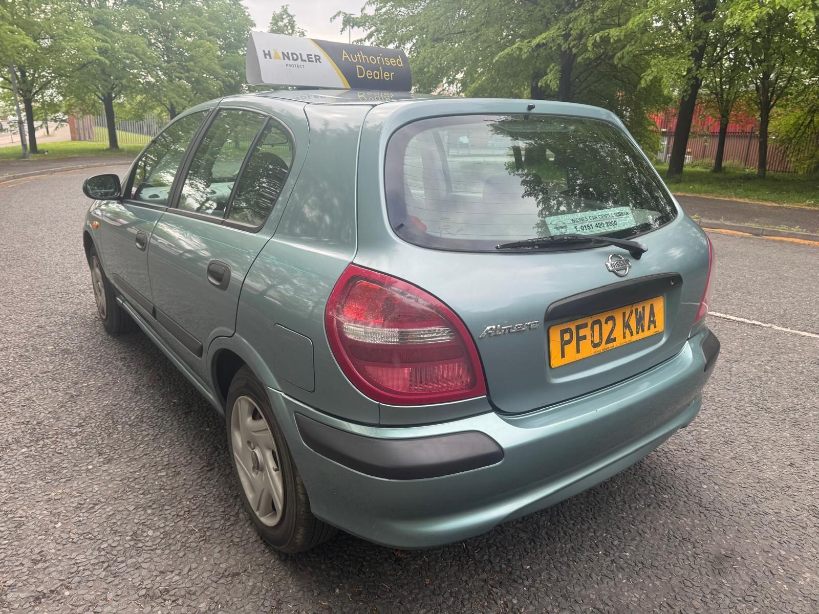 Nissan Almera - Image 10