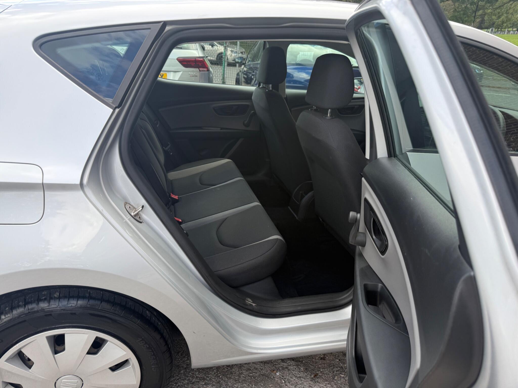 SEAT Leon - Image 19