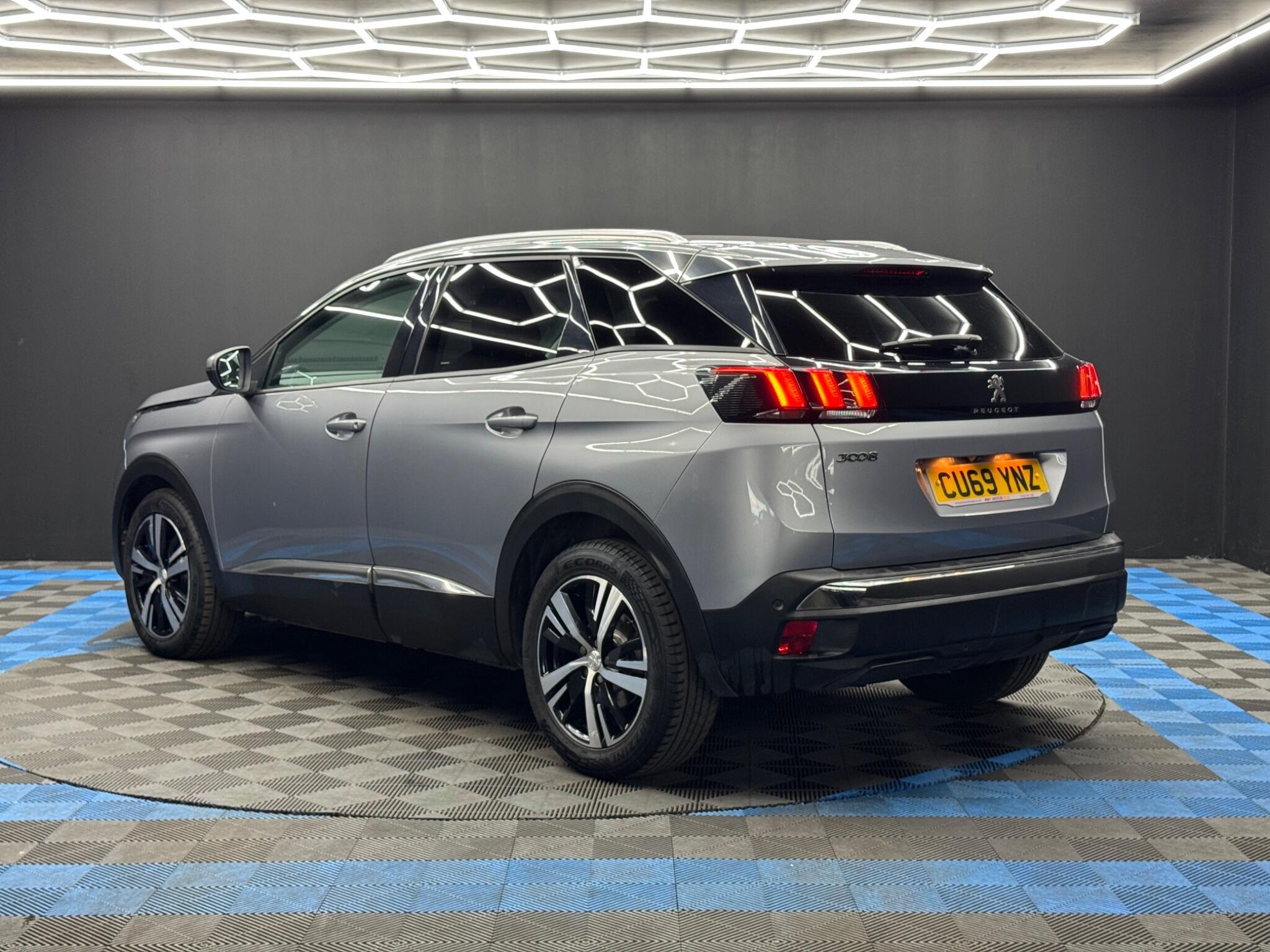 Peugeot 3008 - Image 7