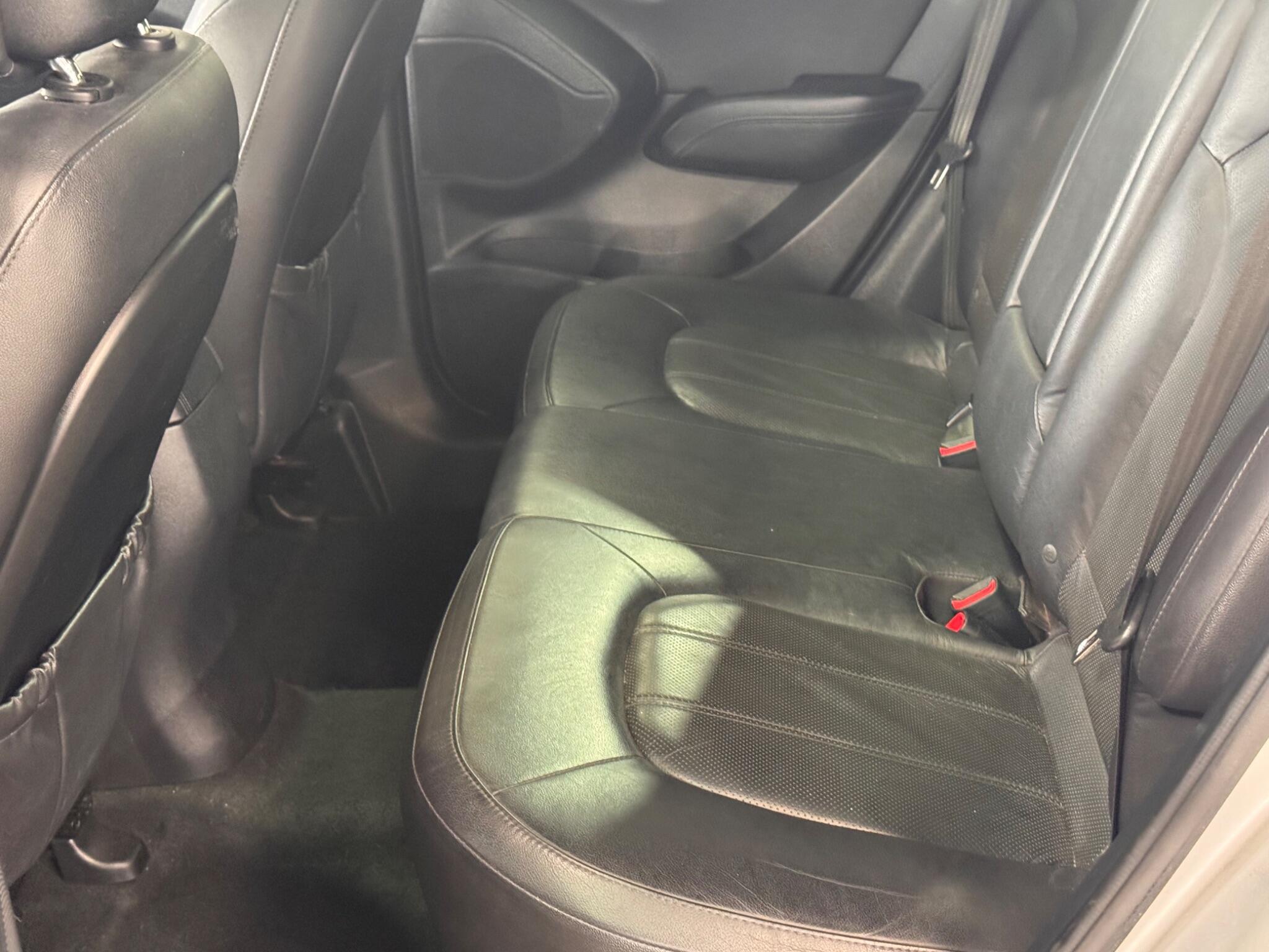 Hyundai ix35 - Image 34