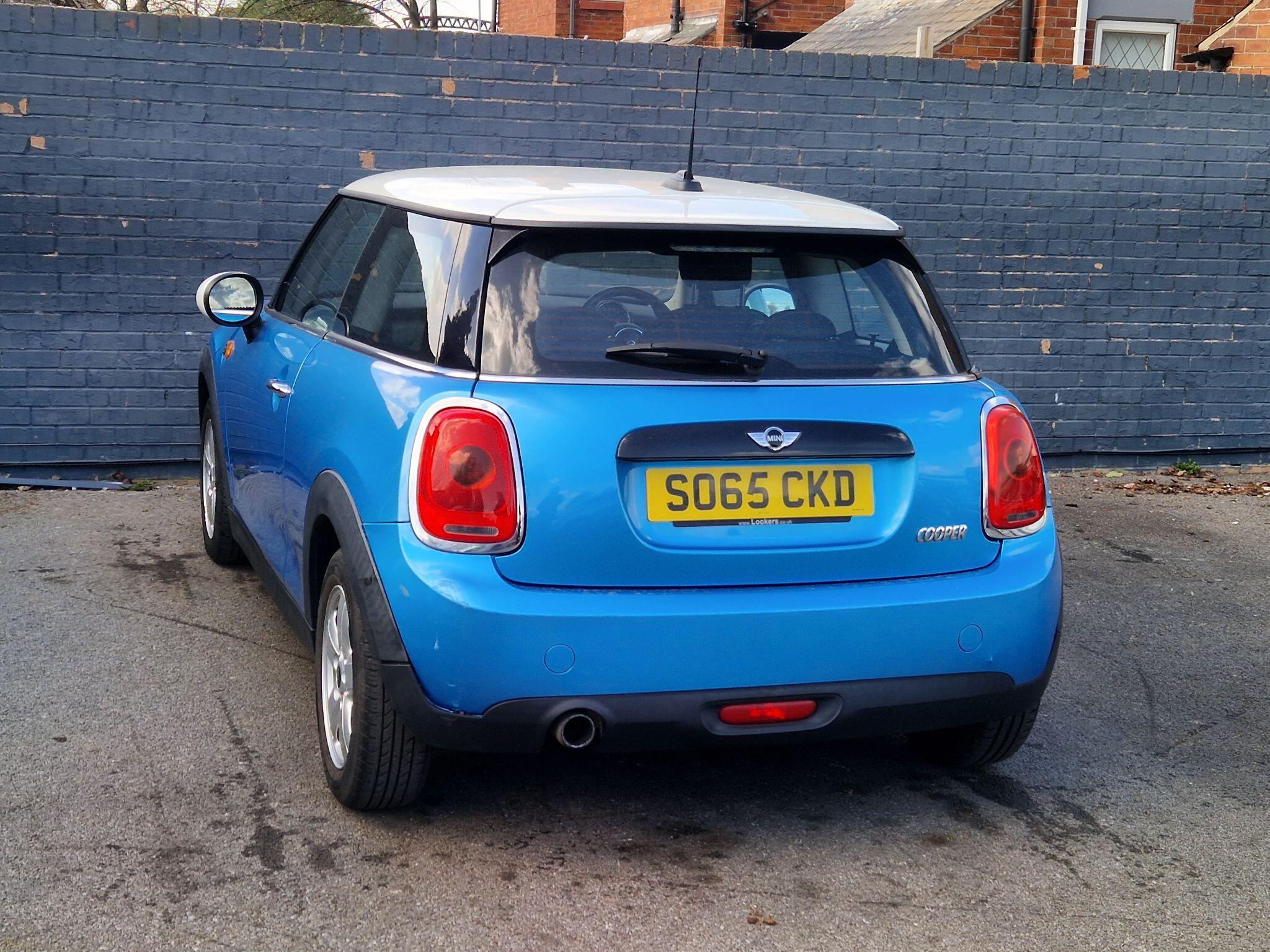 MINI Hatch - Image 8