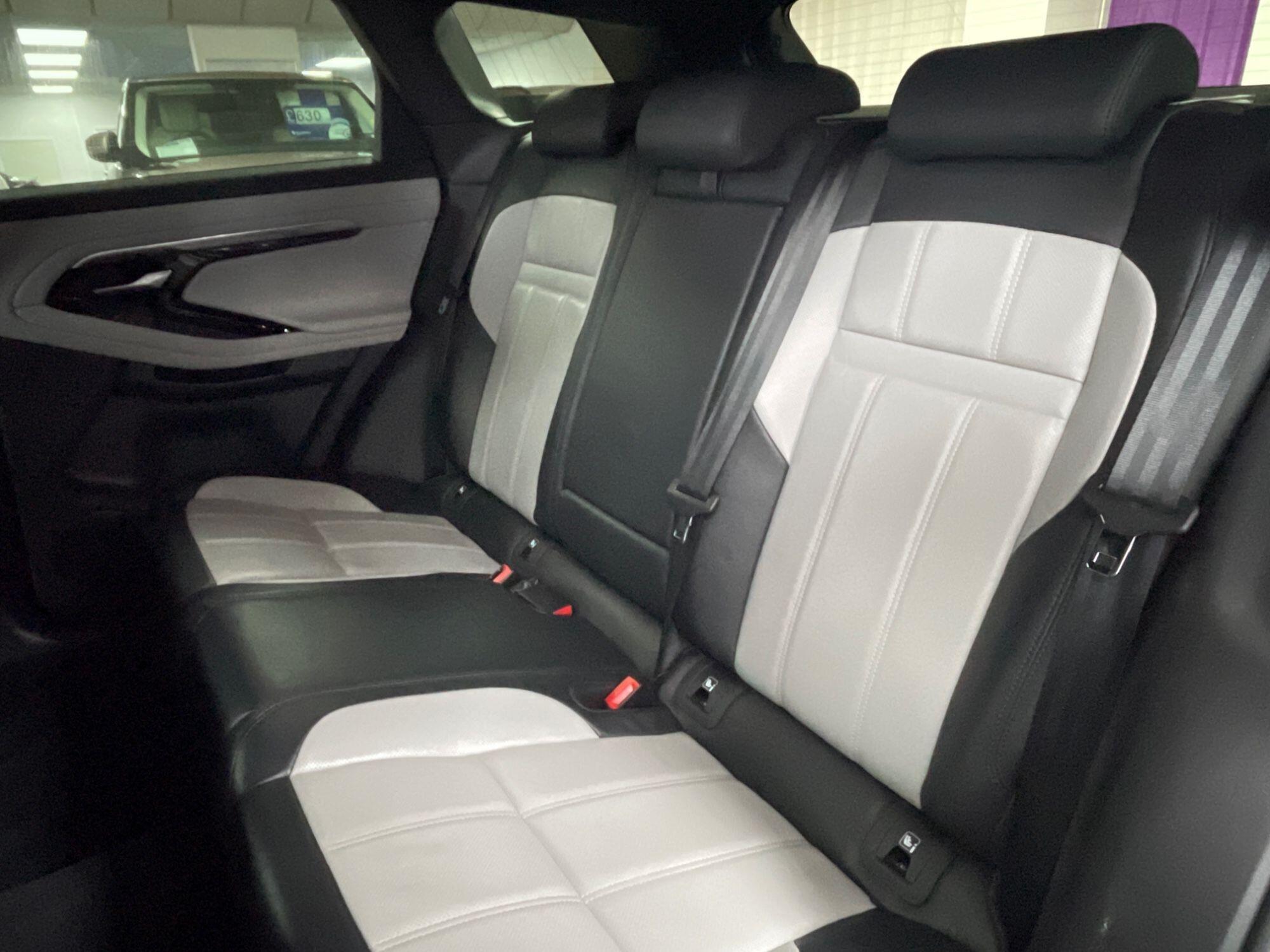 Land Rover Range Rover Evoque - Image 27