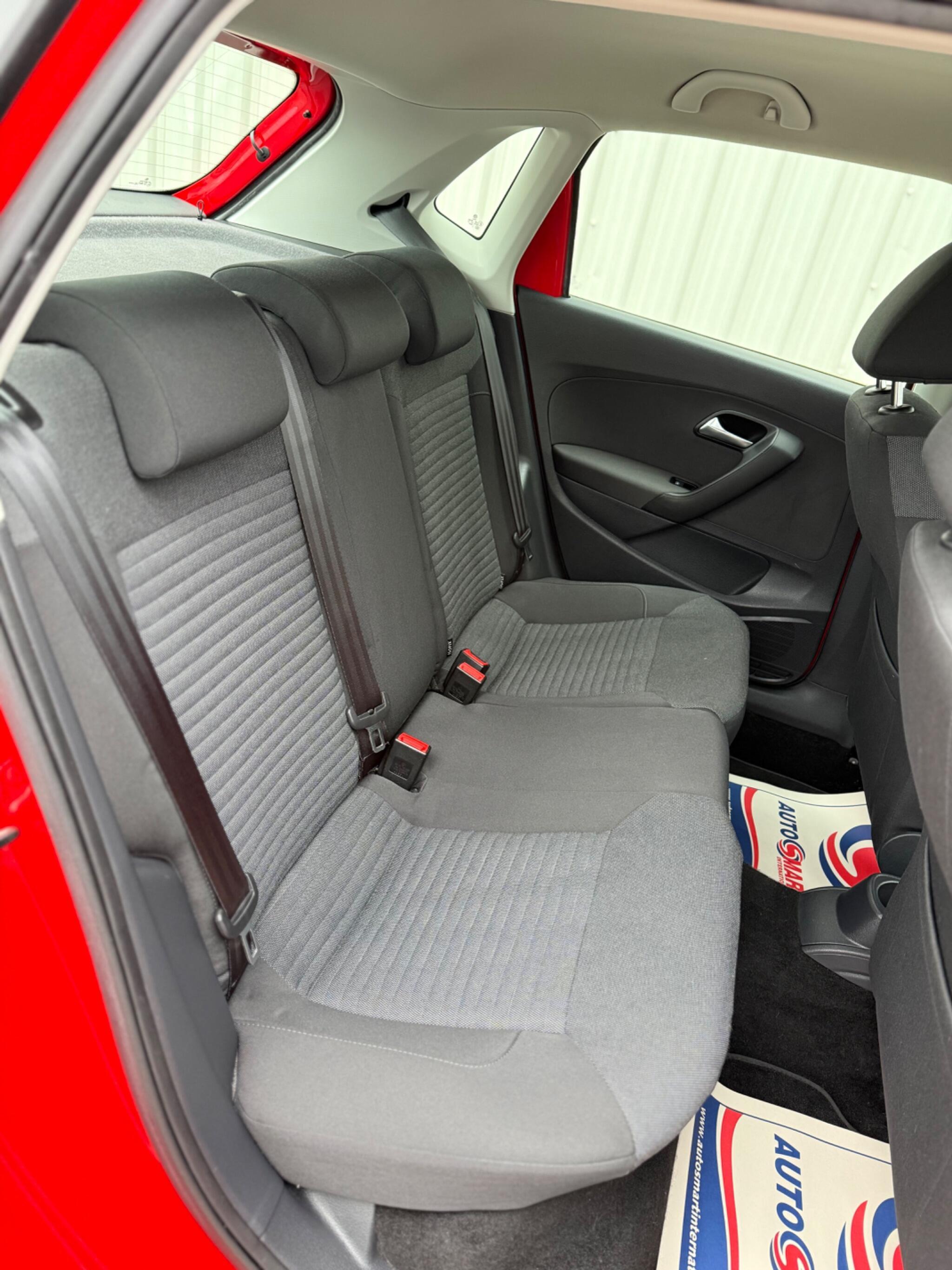 Volkswagen Polo - Image 21