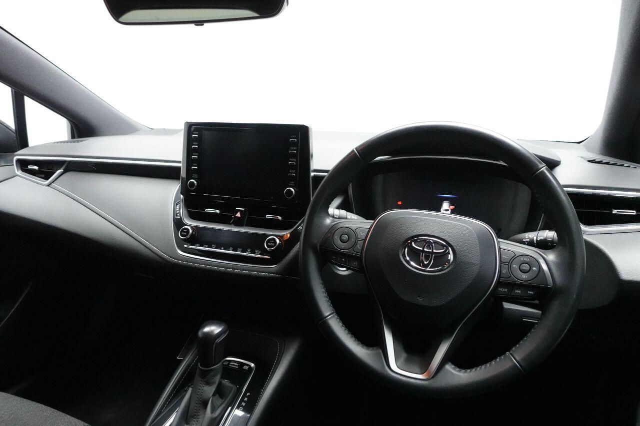 Toyota Corolla - Image 28