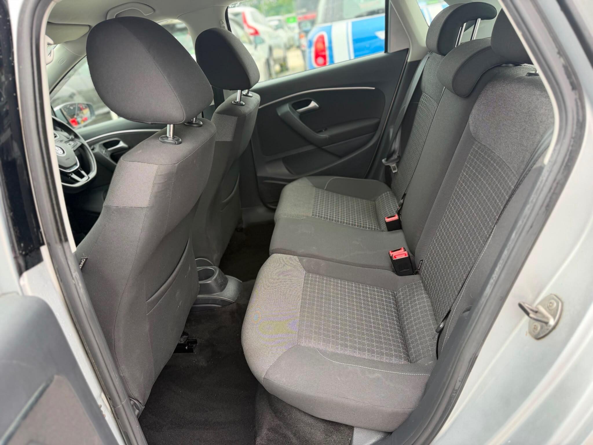 Volkswagen Polo - Image 18