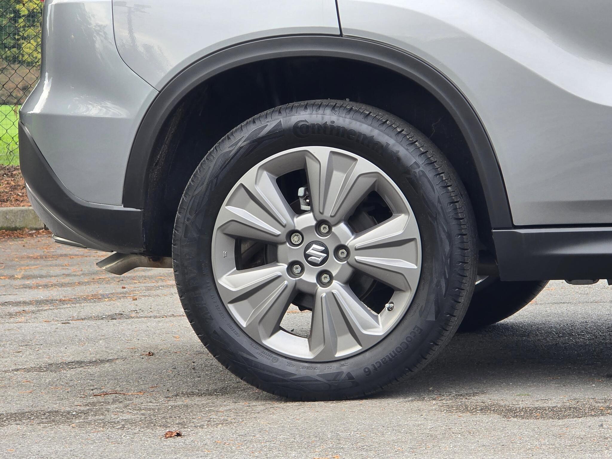 Suzuki Vitara - Image 15