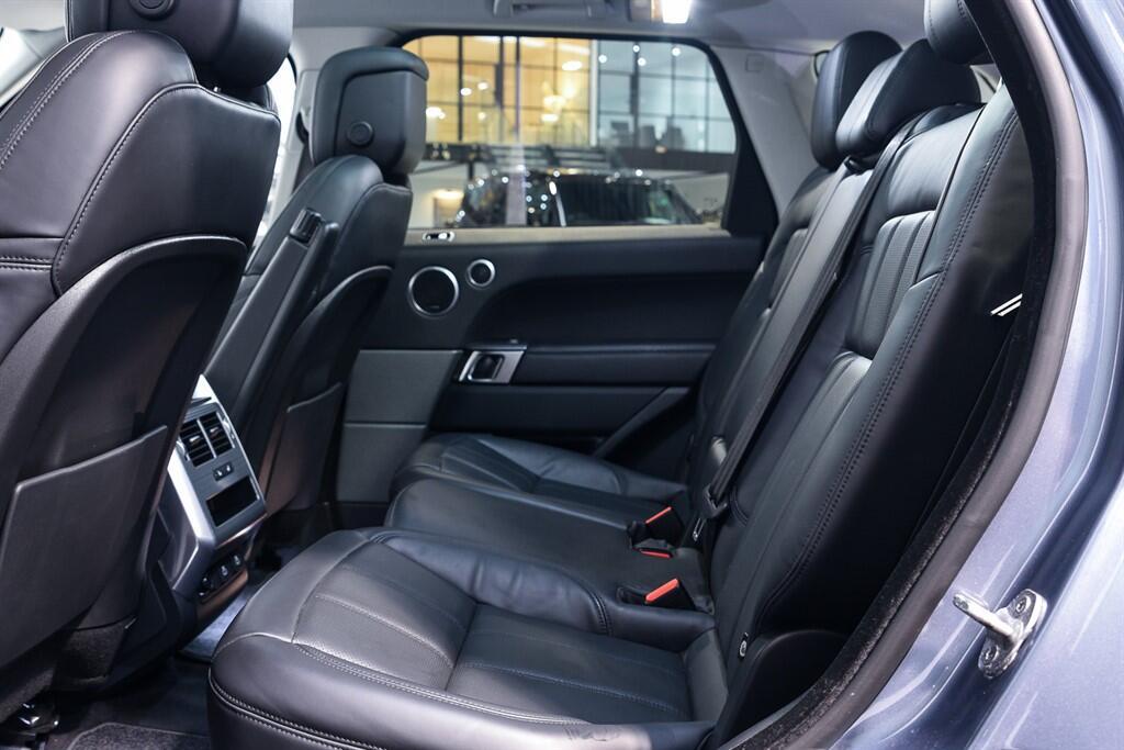 Land Rover RANGE ROVER SPORT - Image 16