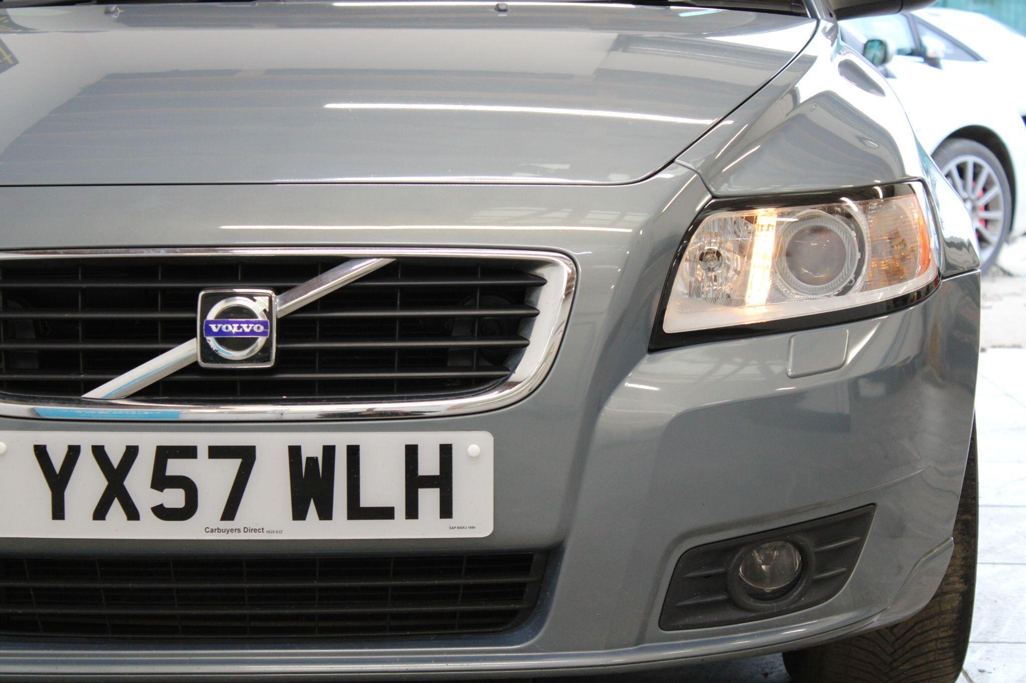Volvo V50 - Image 28