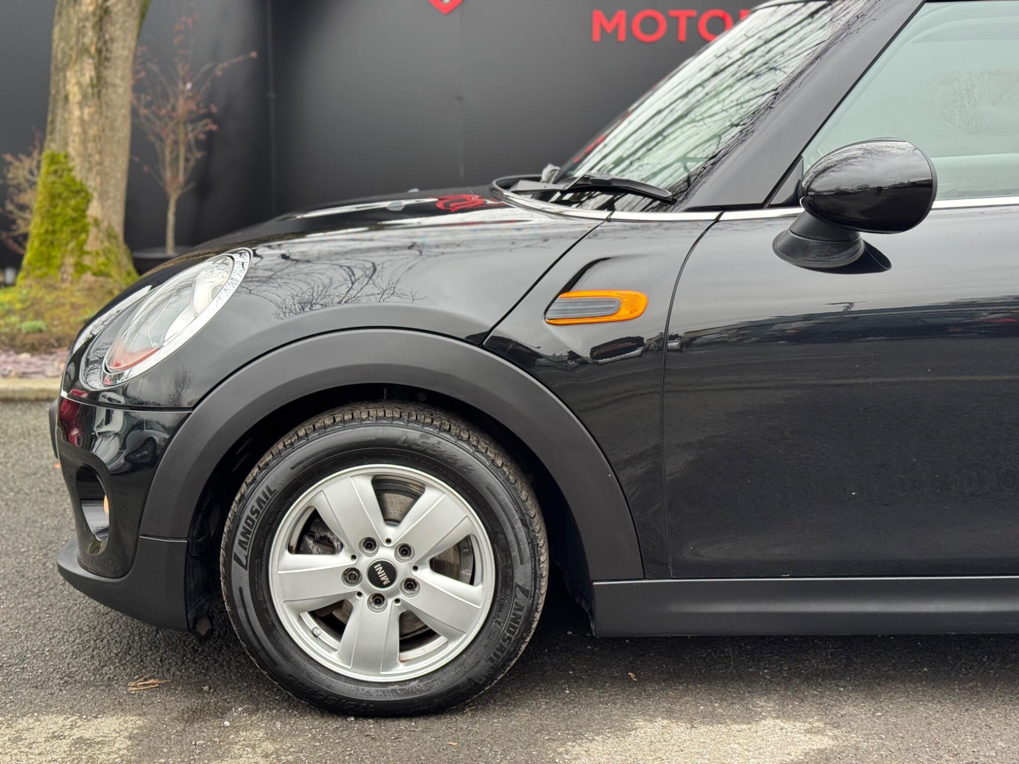 MINI Hatch - Image 13